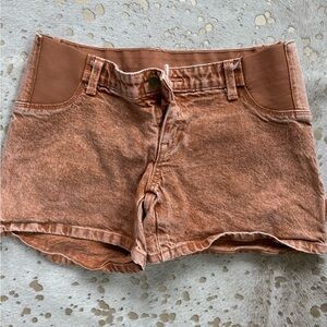 Maternity shorts